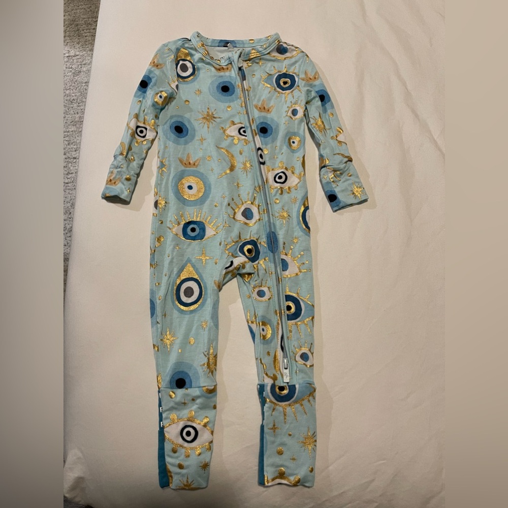 Posh peanut onesie 3-6 months